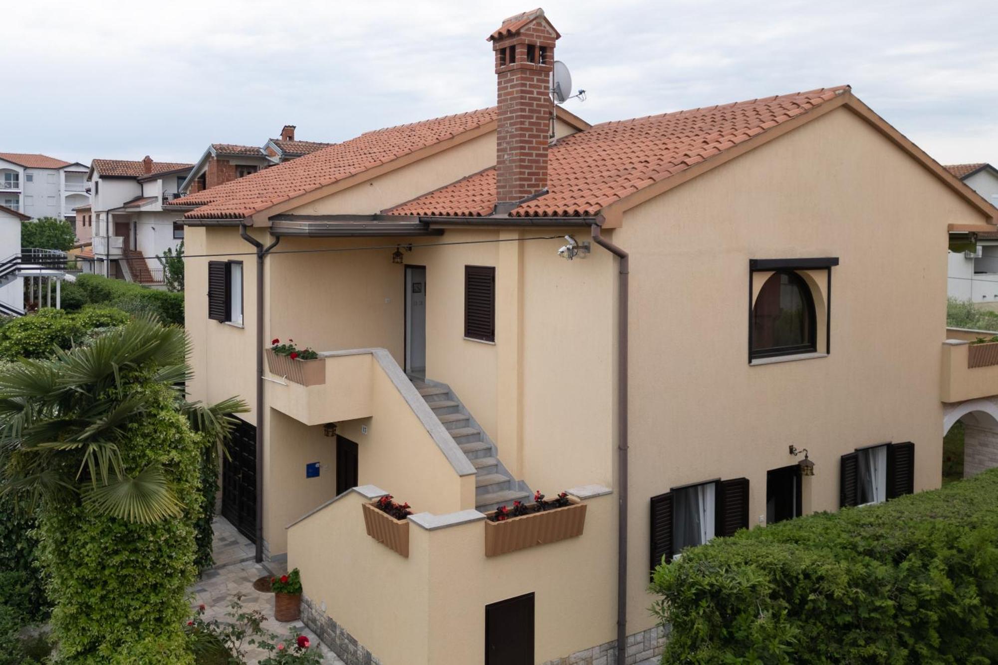Apartments Mirella Novigrad  Luaran gambar