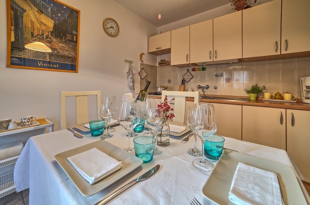 Apartments Mirella Novigrad  Luaran gambar
